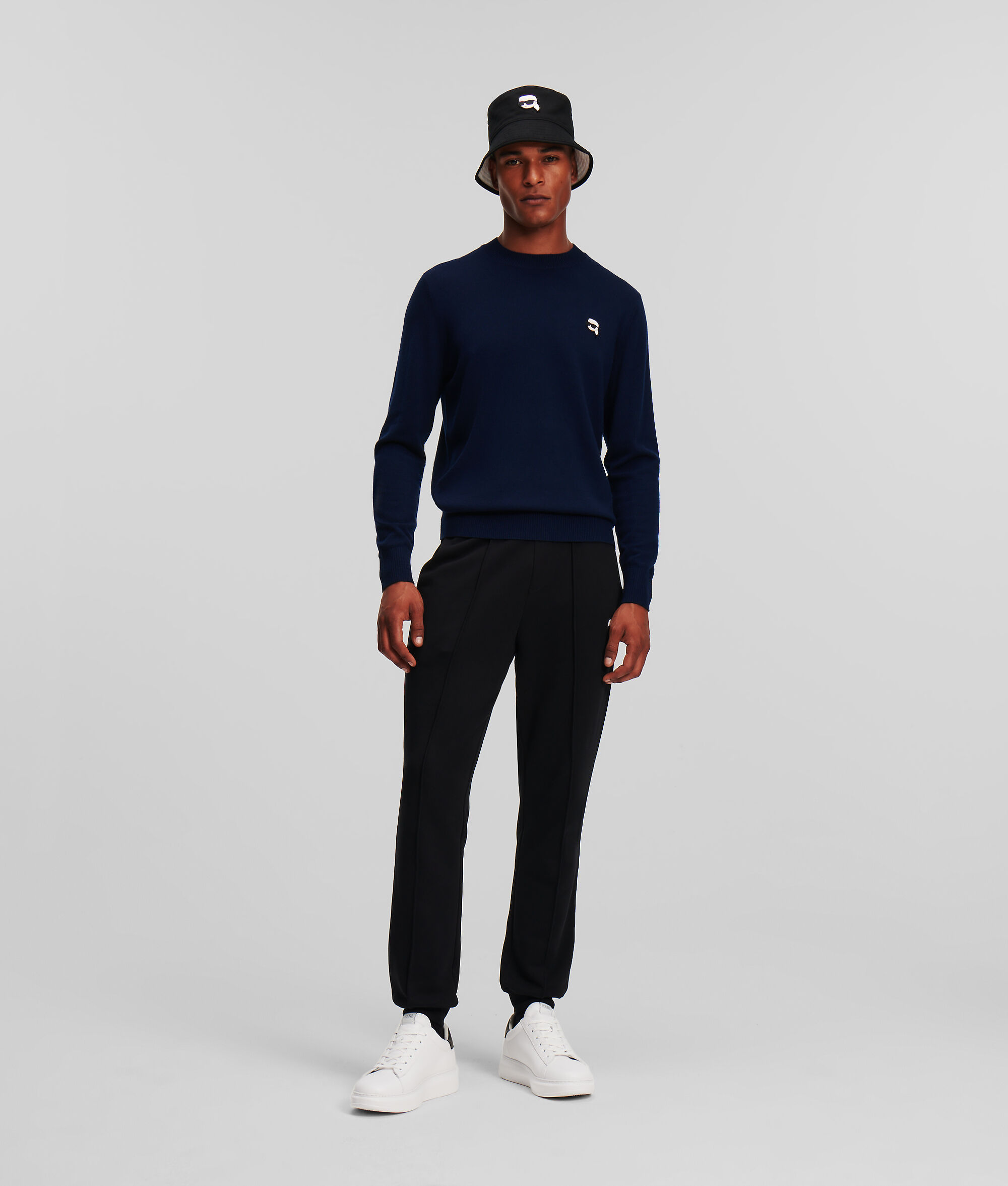 (image for) Effortless K/IKONIK MERINO SWEATER